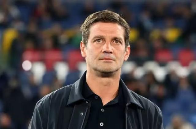 如果对手能, 汗奥卢 如果对手能, 汗奥卢