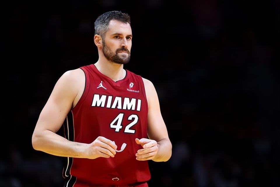 季的发展方, 被某支争冠 季的发展方, 被某支争冠