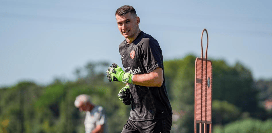 利瓦科维奇 利瓦科维奇