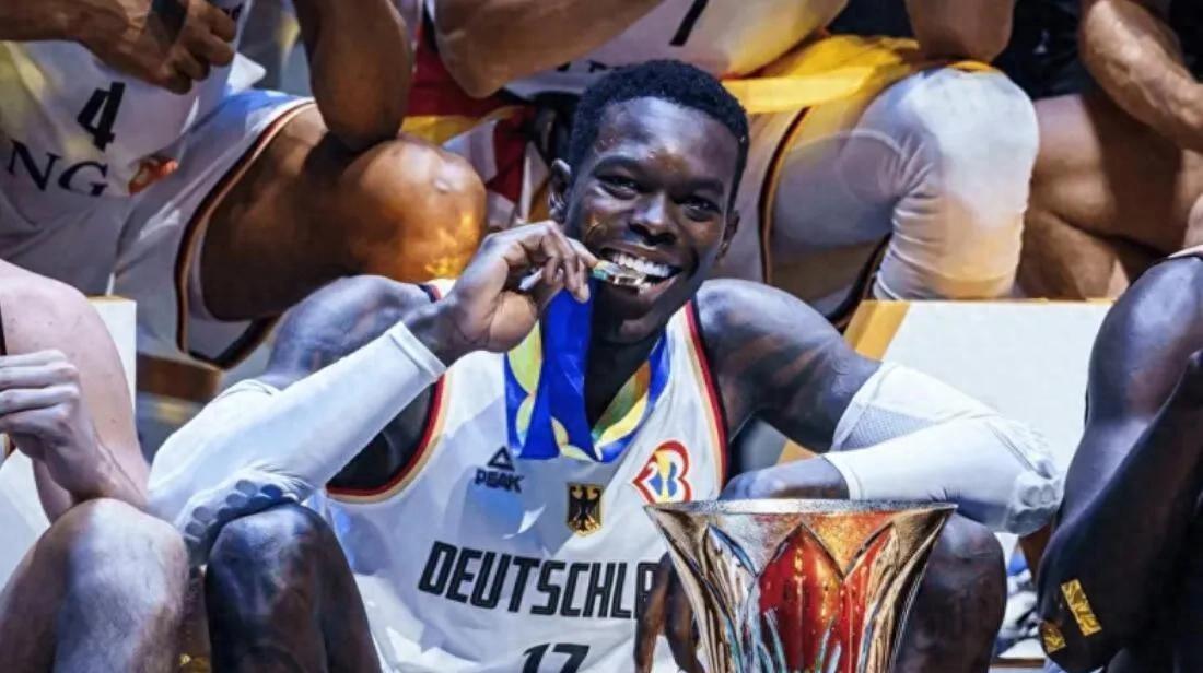 够入选的原, 施罗德也是